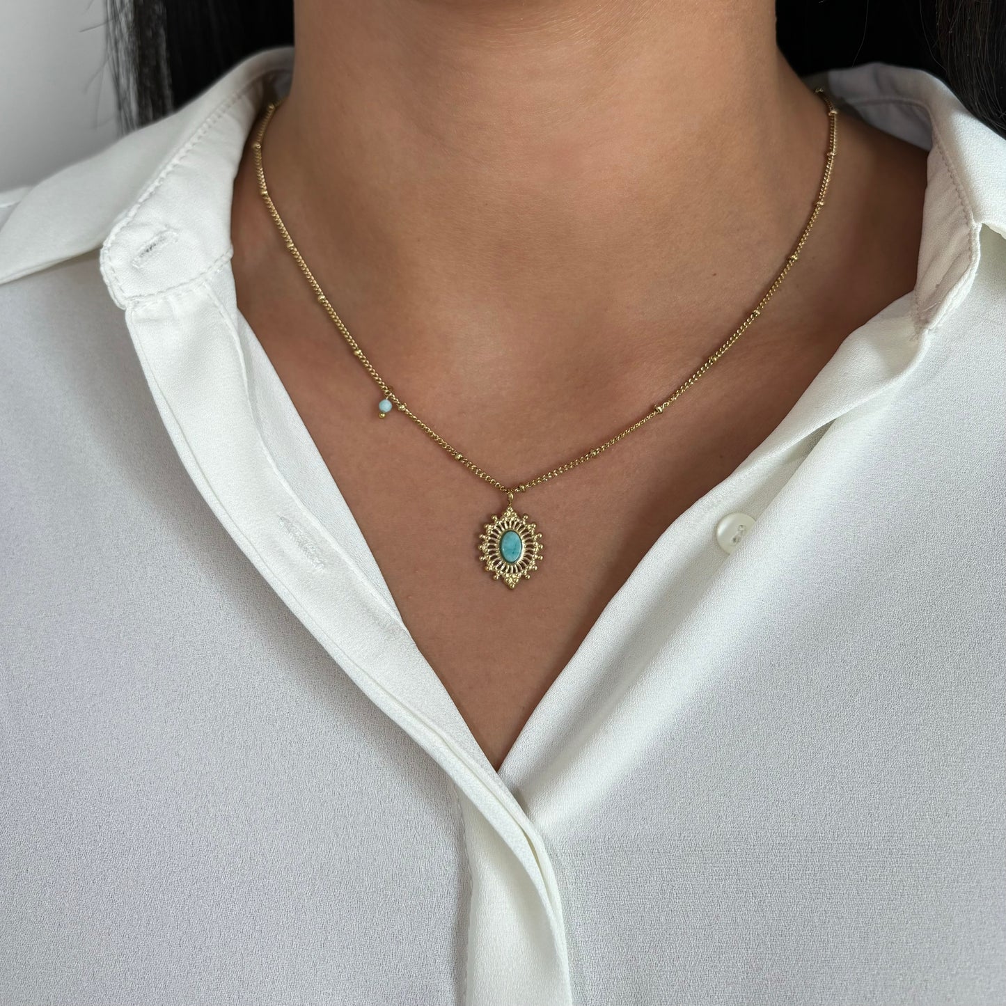 Collar Anya